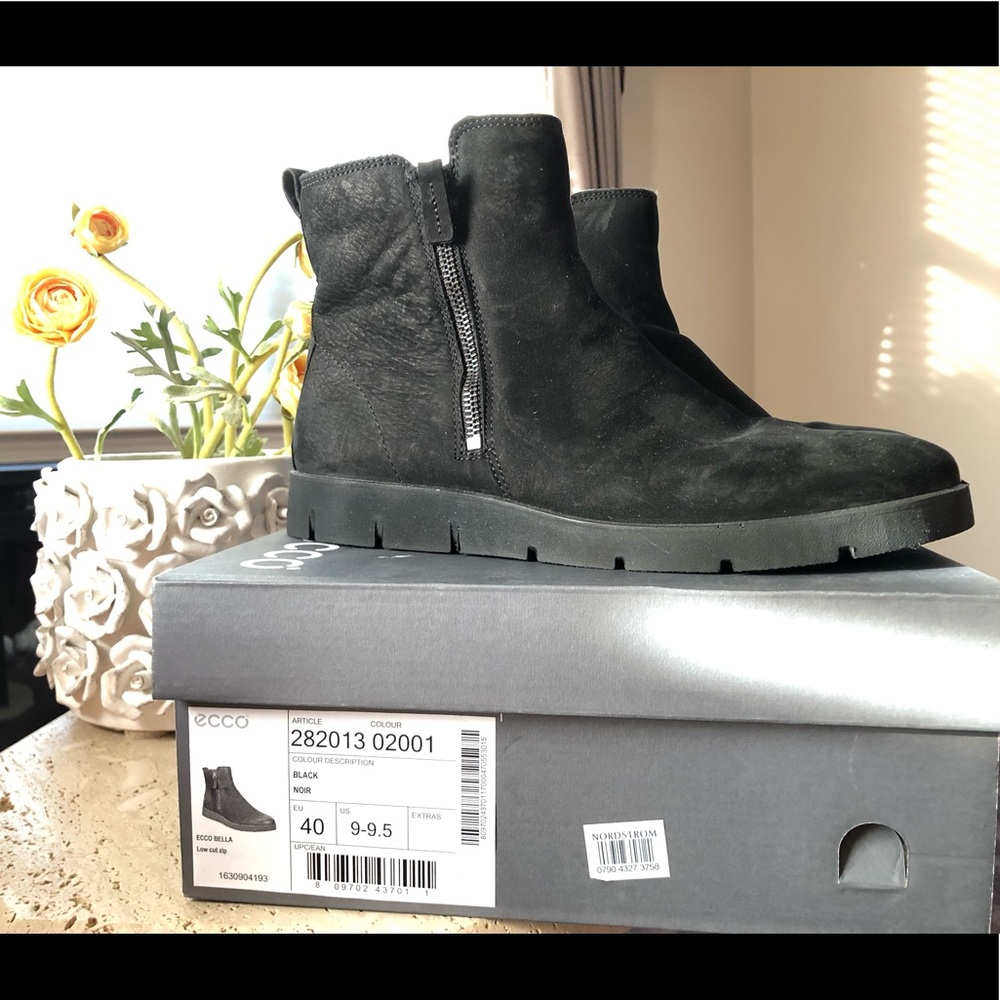 Ecco Bella booties